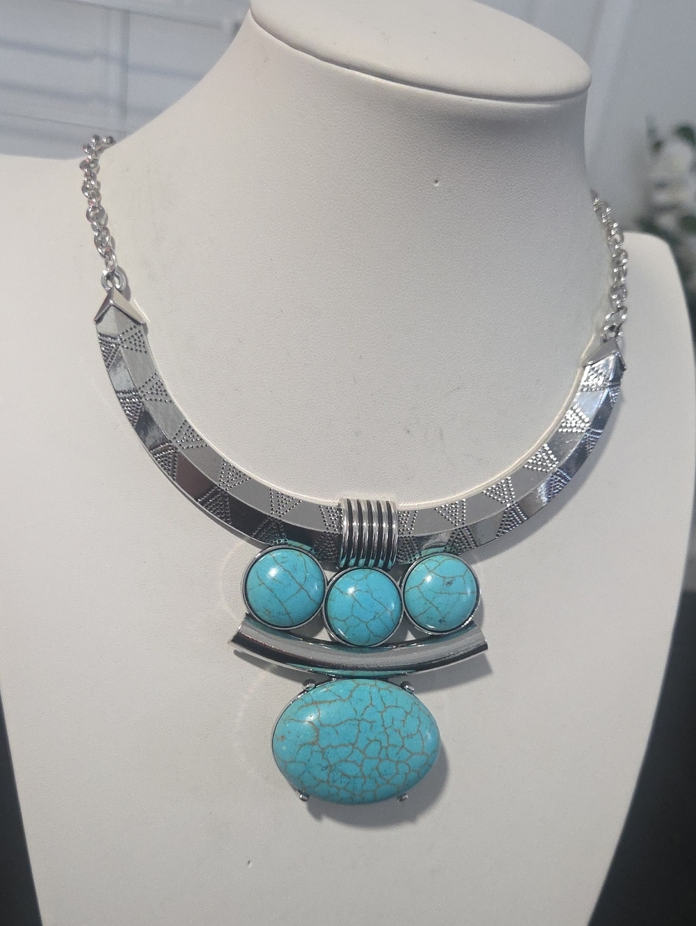 Paparazzi Turquoise Statement Necklace NWT